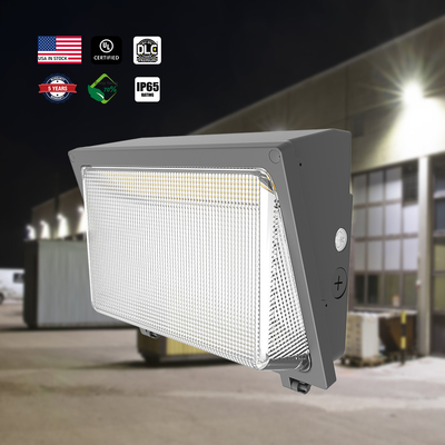 OEM FCC UL 30W-120W LED Duvar Paketi Işığı 140lm/W 3CCT Yükleme rıhtımları yolu için ayarlanabilir